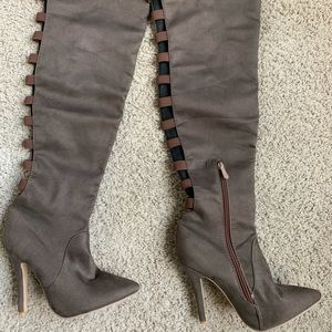 Thigh high stiletto suede boots 6.5